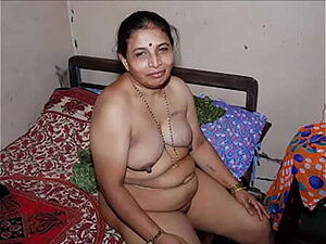 KUMARI BETI KE SAMNE USKE HI MAA KE SATH TEACHER KI SATH GUPAGHAP ( MAST HINDI AUDIO )