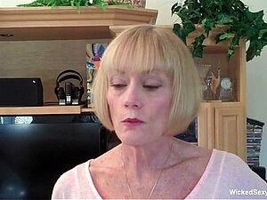 Four Friends Pornstars Real Group sex Gangbang after shoot and creampie and cumshot