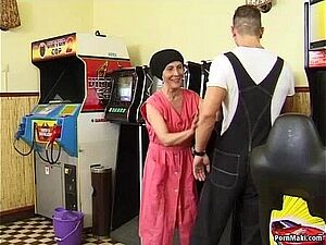 Meri Chut Pani Chordni Wali hai Chodo mujhe Jor jor Se Please oh meri gili gili Chut