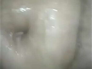 Bhabi ki chut kaise hai keyo itna bada