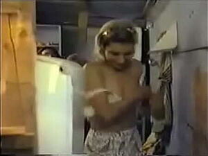 Fucking my Maid when She Stole Money 500 rs from Almirah Full Hindi XXX