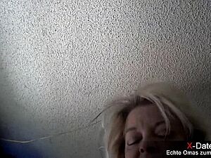 Indian hot sex! He cum suddenly!!