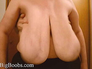 VIXEN Superstar Violet &_ bodyguard give in to temptation