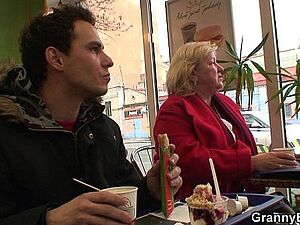 Poonam Pandey Fucked by her boyfriend