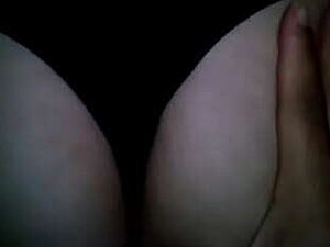 INDIAN DESI AUNTY SUCKING AND FUCKING ANAL WITH HER HUSBAND'_S FRIEND !