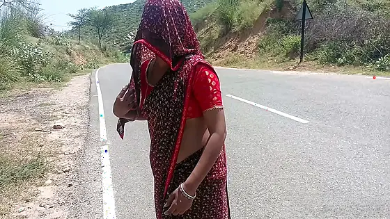 I find a hot bhabhi when am going on the way, impress her and took for my room and fuck her