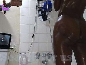 Hot Indian Babe Big Boobs Ass 1