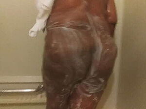 Desi village woman saree remove pussy nipple