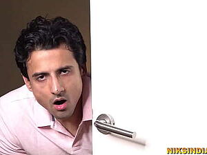 Indian maid sucking dick like lollipop part 1