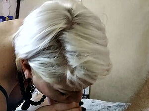 DESI BHABI FUCKING WITH HER BOYFRIEND.