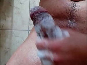 INDIAN 2 GUYS SEX OUTDOOR