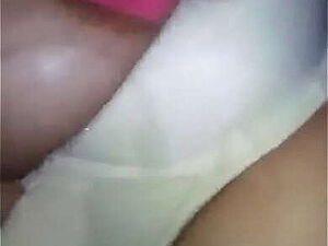 Indian Bollywood actress anveshi jain sexy bathing hot video