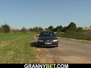 Hot hindu NRI girl sucking muslim cock