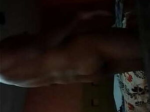 Indian desi bhabhi in bra selfie video call husband bathroom