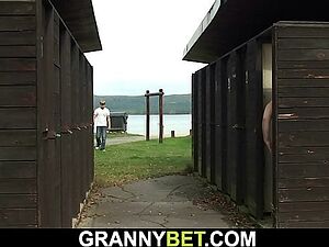 Apne ashiq se chudi gyi