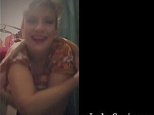 Indian Girl Stripping in Bathroom and Showing Pussy