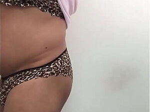 Big Tits Roshni Hela Kolkata Full video Sex Chat