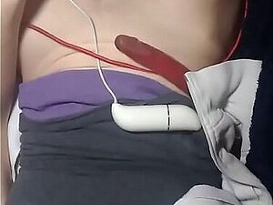 Sunny Leone masturbation sextoy closeup