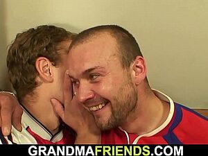 INDIAN GIRLS DREAM TO GET FUKCED LIKE THIS