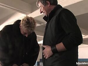 HOT BHOJPURI SEX SCENE  7C bhojpuri scene  7C bhojpuri hot hd  Full Movie http://shrtfly.com/QbNh2eLH