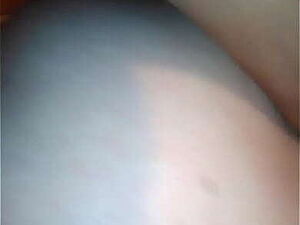 Indian sexy Bhabhi showing her boobs