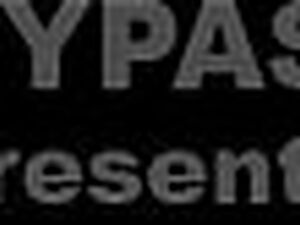 Padosh ki bhabhi Masterbecan karati hui pakadi gai