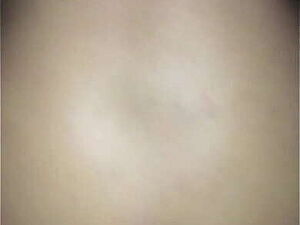 نكت كسها وكبيت فيه المني وهي بتصوت وتقول نكني جامد دخلو كلو اسمع واستمتع Arab Pussy Creampie